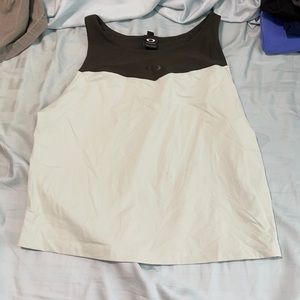 women’s athletic tank top